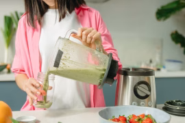 Smoothies anti-inflammatoires été 2026 : 5 recettes